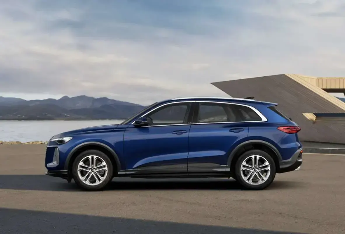 Nuevo Audi Q5 Advanced Plus 204 CV (150 kW) 2026 Azul SUV