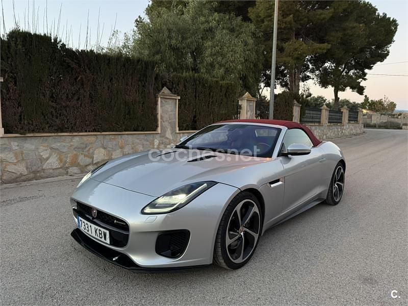 Usado Jaguar F-Type R-Dynamic 340 CV (250 kW) 2017 Gris / plata Descapotable