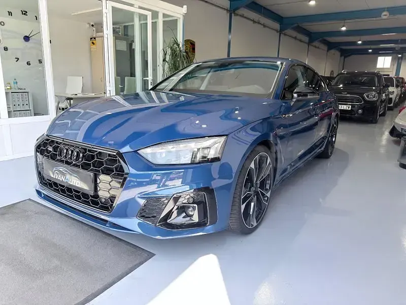 Usado Audi A5 Sportback S-Line 204 CV (150 kW) 2024 Azul Utilitario