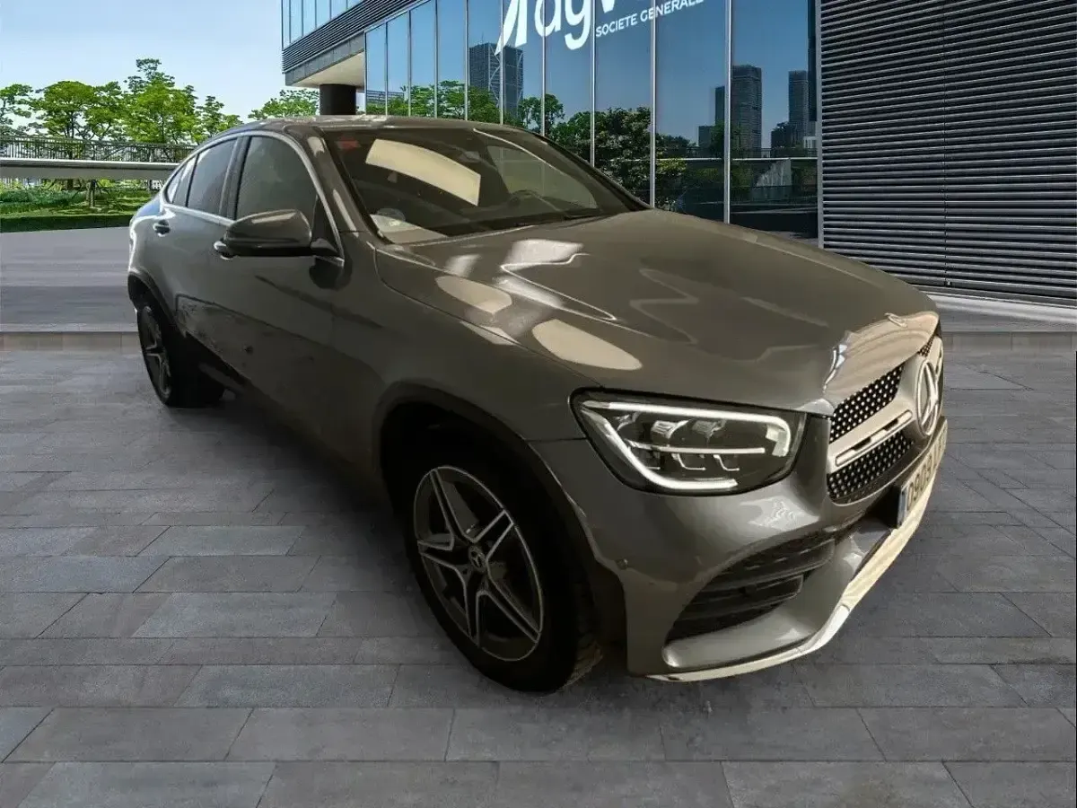 Usado Mercedes GLC220 194 CV (142 kW) 2020 Gris SUV