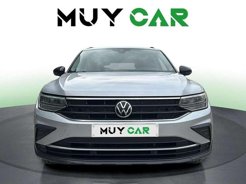 Usado VW Tiguan 131 CV (96 kW) 2021 Gris SUV