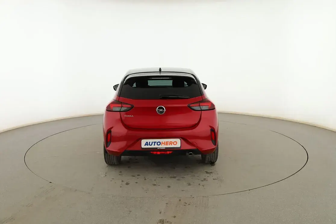Usado Opel Corsa GS Line 101 CV (74 kW) 2020 Rojo Utilitario