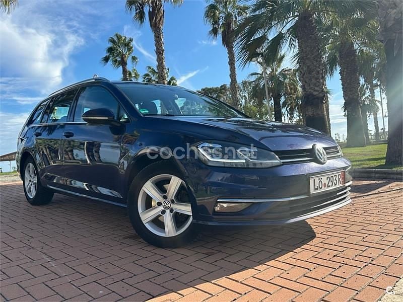 Usado VW Golf Alltrack 150 CV (110 kW) 2017 Azul Familiar