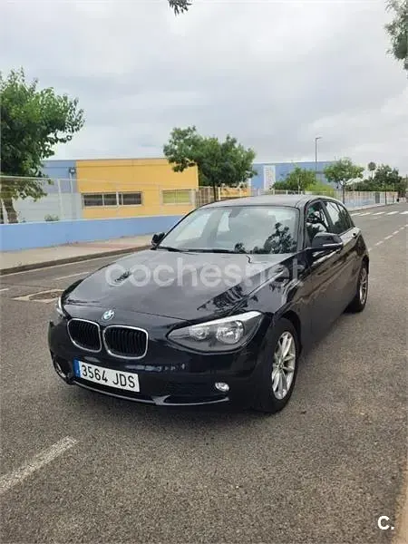 Usado BMW 114 102 CV (75 kW) 2015 Negro Utilitario