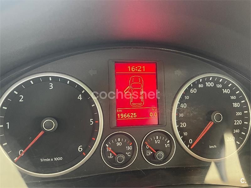 Usado VW Tiguan 140 CV (102 kW) 2008 Negro SUV