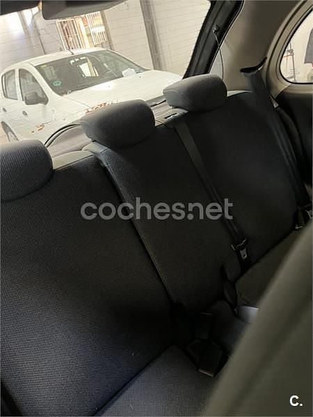 Usado Nissan Micra Visia 65 CV (47 kW) 2005 Negro Berlina