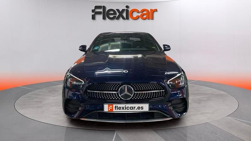 Usado Mercedes E220 194 CV (142 kW) 2021 Azul Berlina