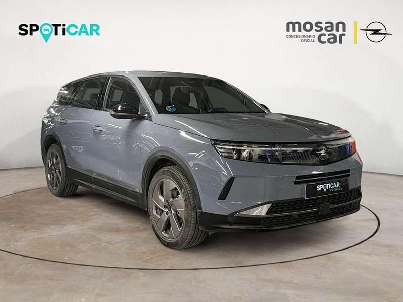Usado Opel Grandland X Edition 145 CV (106 kW) 2025 Gris SUV