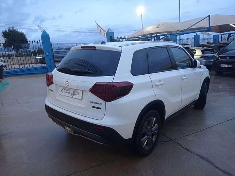 Usado Suzuki Vitara 116 CV (85 kW) 2022 Blanco SUV