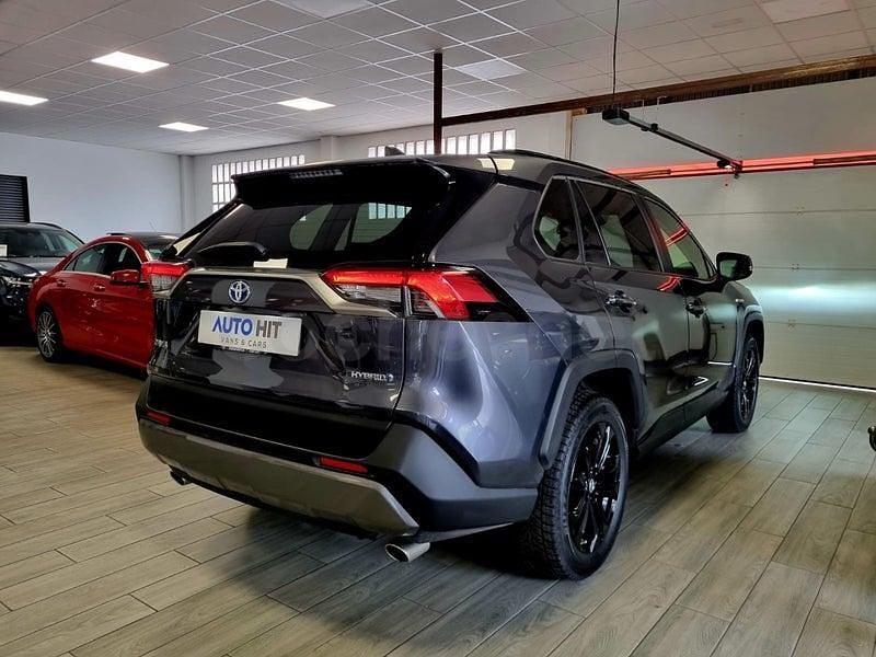Usado Toyota RAV4 Hybrid Luxury 218 CV (160 kW) 2021 Gris / plata SUV