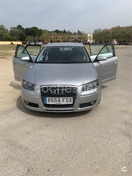 Usado Audi A3 Attraction 105 CV (77 kW) 2007 Gris / plata Utilitario