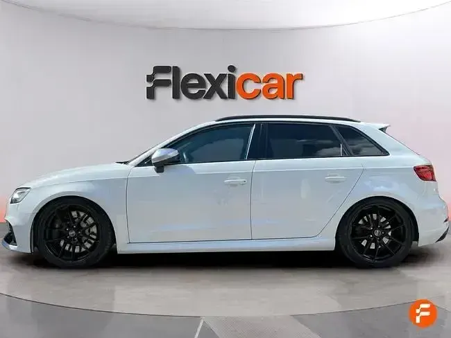 Usado Audi RS3 400 CV (294 kW) 2018 Blanco Berlina