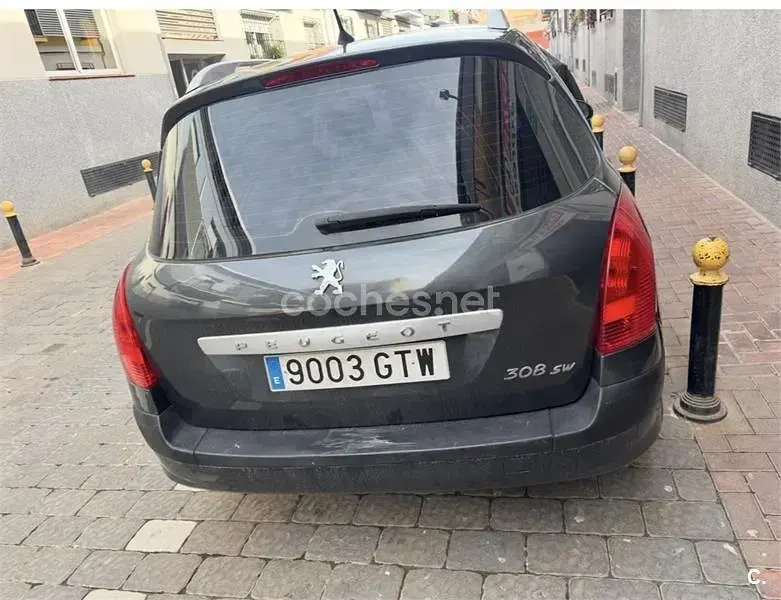 Usado Peugeot 308 SW Sport 110 CV (80 kW) 2010 Gris / plata Familiar