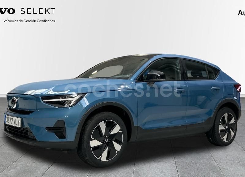 Eléctrico Usado 2023 Volvo EC40 Core SUV | 40.900 € - Imagen 1/4