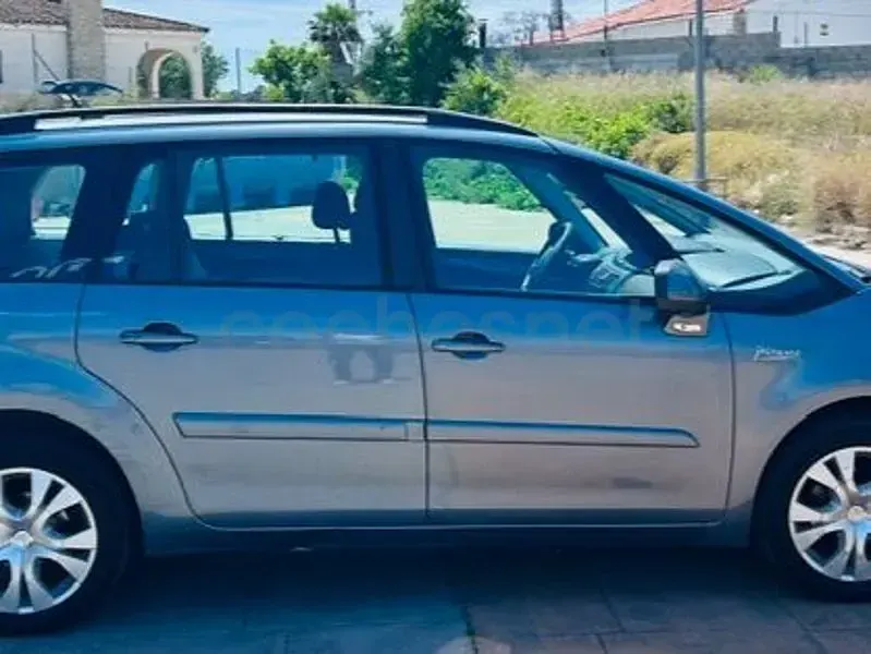 Usado Citroën Grand C4 Picasso Exclusive 110 CV (80 kW) 2009 Gris / plata Monovolumen
