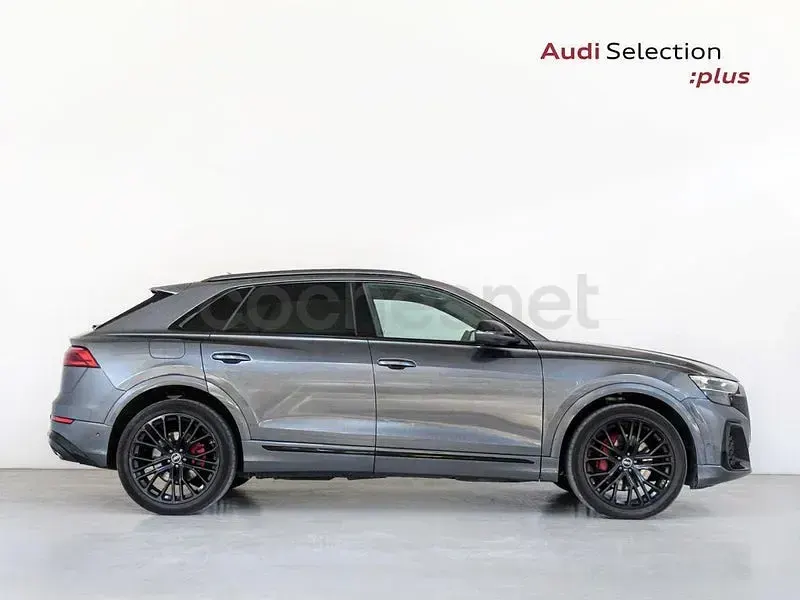 Usado Audi Q8 286 CV (210 kW) 2024 Gris / plata SUV