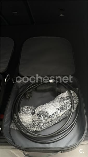 Usado Mercedes A250 218 CV (160 kW) 2024 Gris / plata Berlina