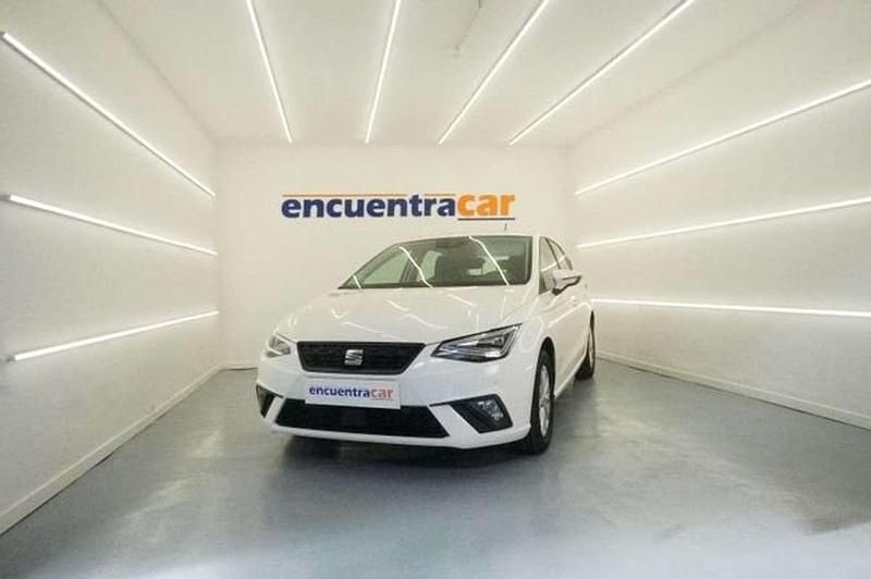 Usado Seat Ibiza Style 116 CV (85 kW) 2023 Blanco Utilitario