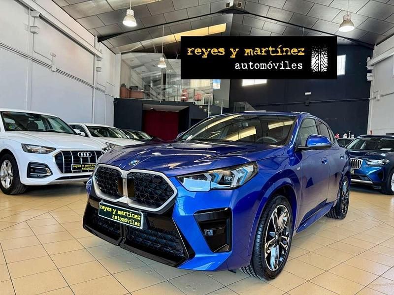 Azul Usado 2025 BMW X2 M Sport SUV | 43.900 € - Imagen 1/4