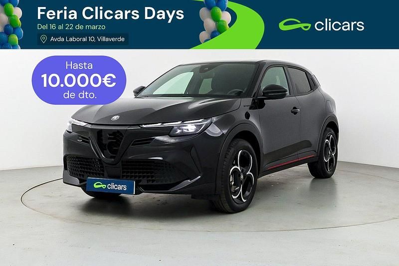 Usado Alfa Romeo Junior Edizione Speciale 136 CV (100 kW) 2024 Negro SUV