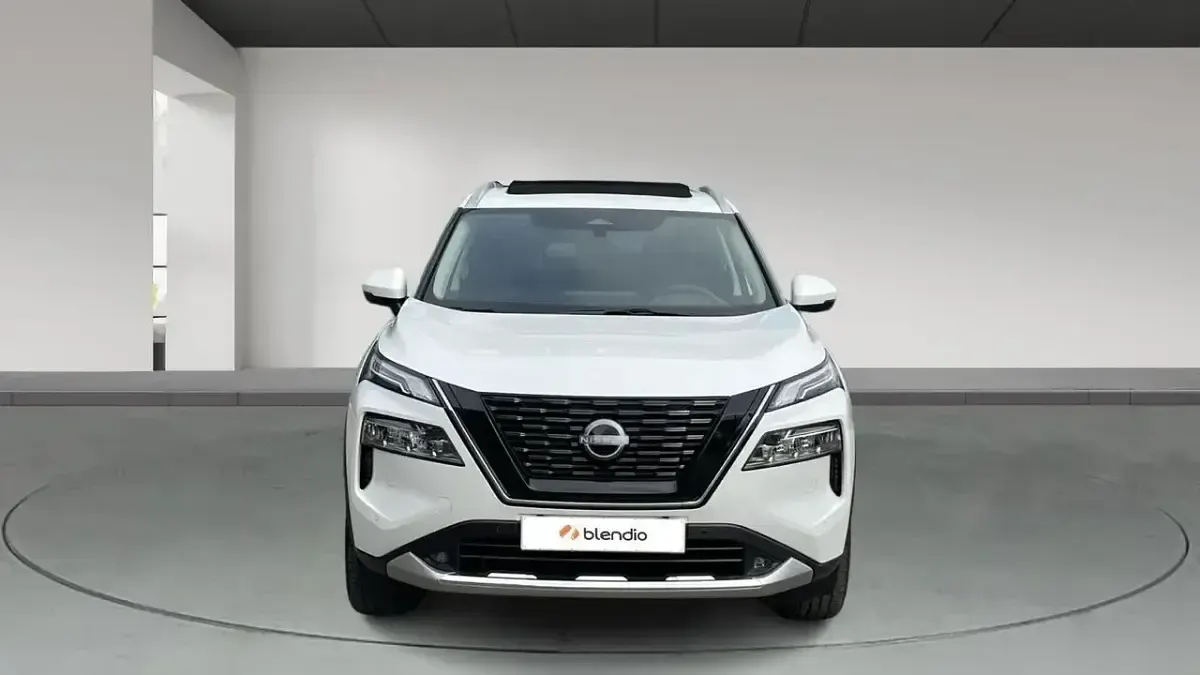 Usado Nissan X-Trail Tekna 204 CV (150 kW) 2026 Blanco SUV