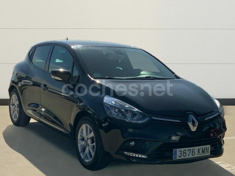 Negro Usado 2018 Renault Clio IV LIMITED Utilitario | 11.238 € (Precio justo) - Imagen 1/3