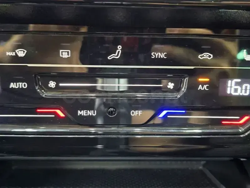 Usado VW Passat GTE 218 HP (160 kW) 2022 Azul Carrinha