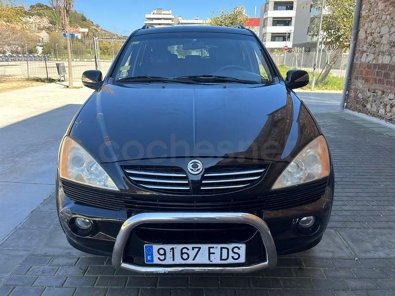 Usado Ssangyong (KGM) Kyron Limited 141 CV (103 kW) 2006 Negro SUV