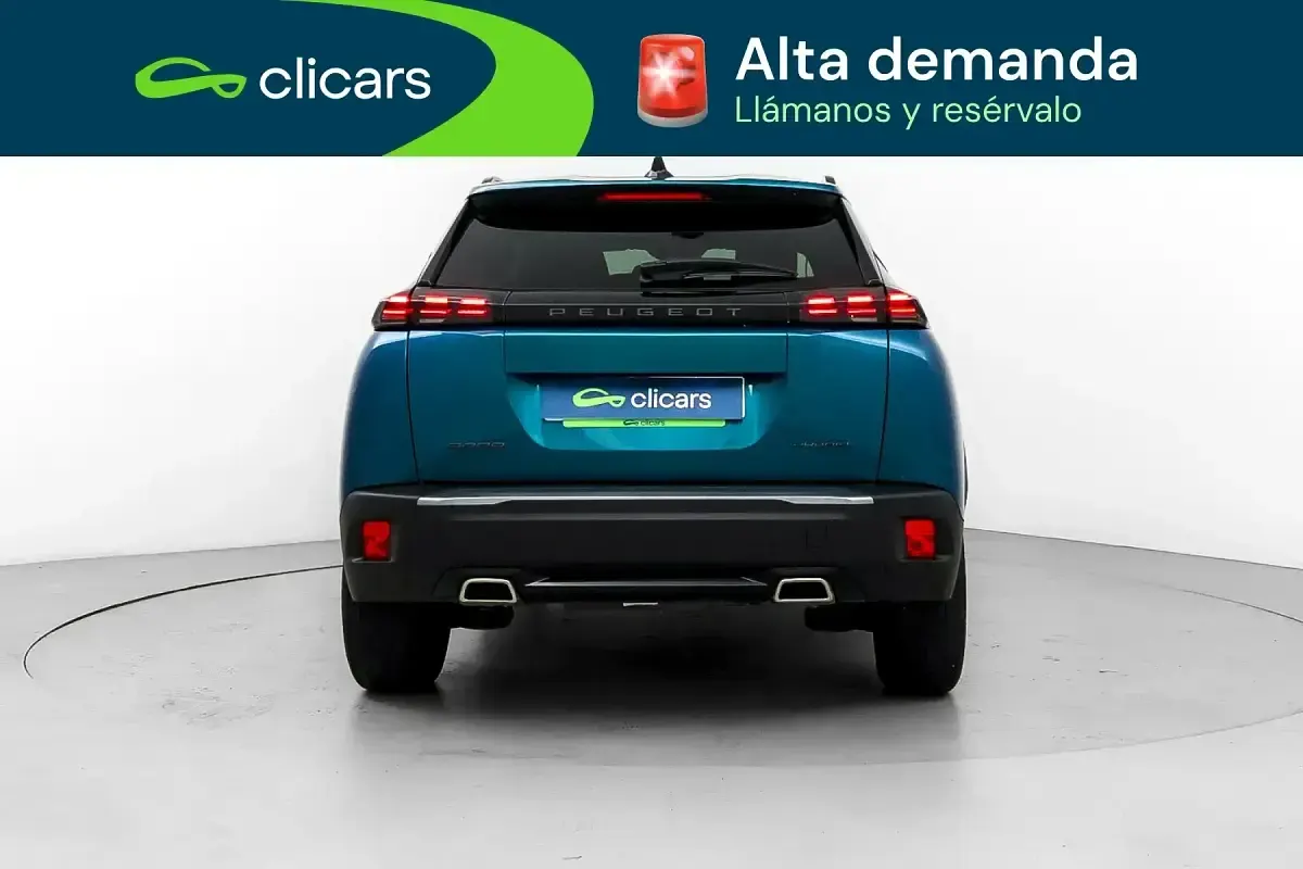 Usado Peugeot 2008 Allure 136 CV (100 kW) 2025 Azul SUV