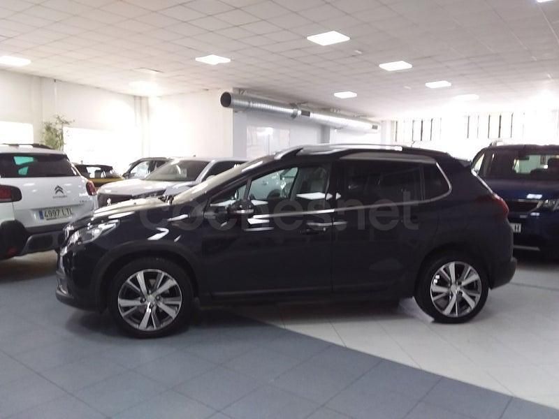 Usado Peugeot 2008 Allure 110 CV (80 kW) 2016 Gris / plata SUV