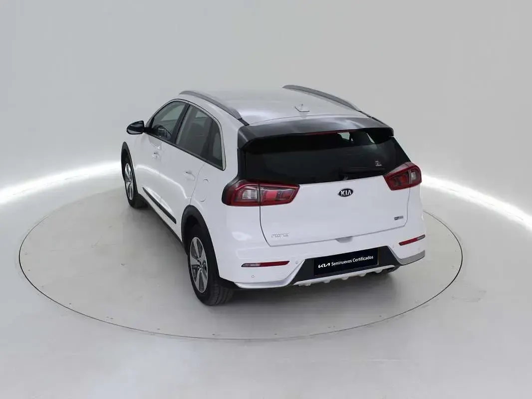 Usado Kia Niro 141 CV (103 kW) 2019 Blanco SUV