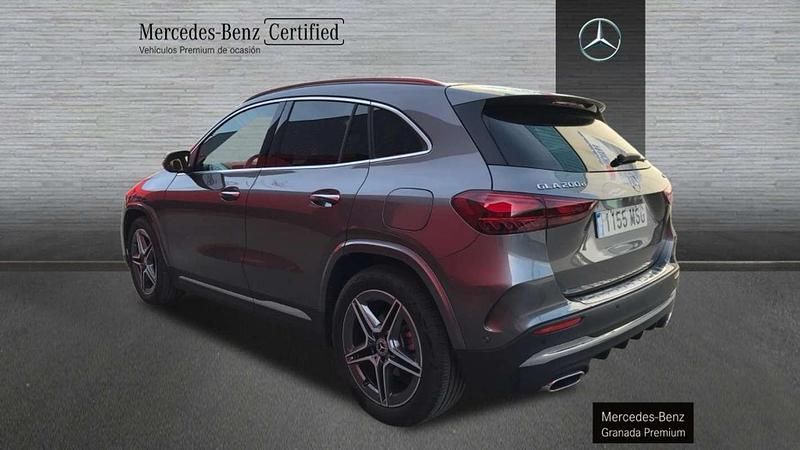 Usado Mercedes GLA200 150 CV (110 kW) 2024 Gris SUV