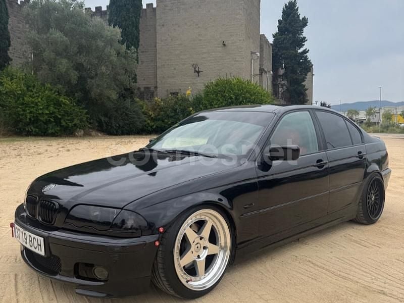 Negro Usado 2001 BMW 330 Berlina | 5890 € (Precio justo) - Imagen 1/4