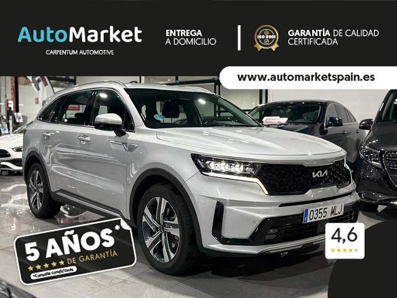 Usado Kia Sorento 230 CV (169 kW) 2023 Gris / plata SUV