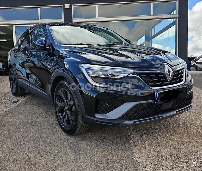 Usado Renault Arkana RS Line 145 CV (106 kW) 2022 Negro SUV