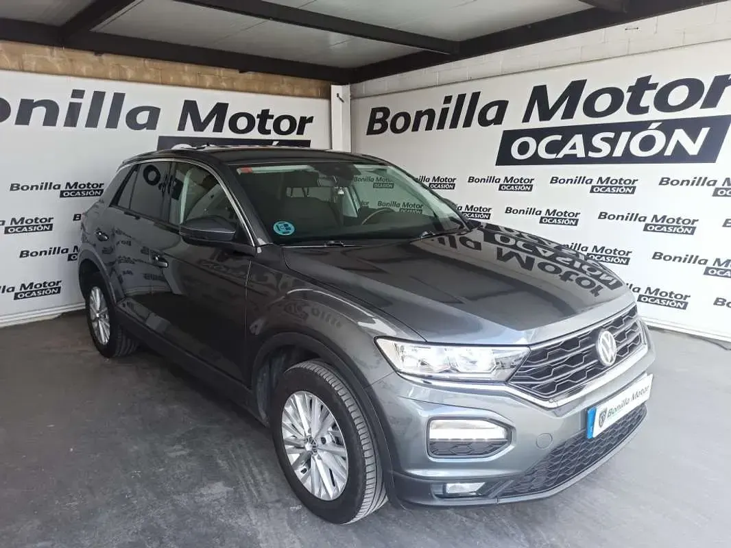 Usado VW T-Roc Advance 116 CV (85 kW) 2019 Gris SUV