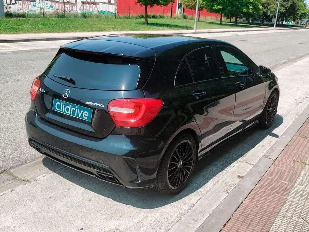 Usado Mercedes A45 AMG AMG 381 CV (280 kW) 2015 Negro Utilitario