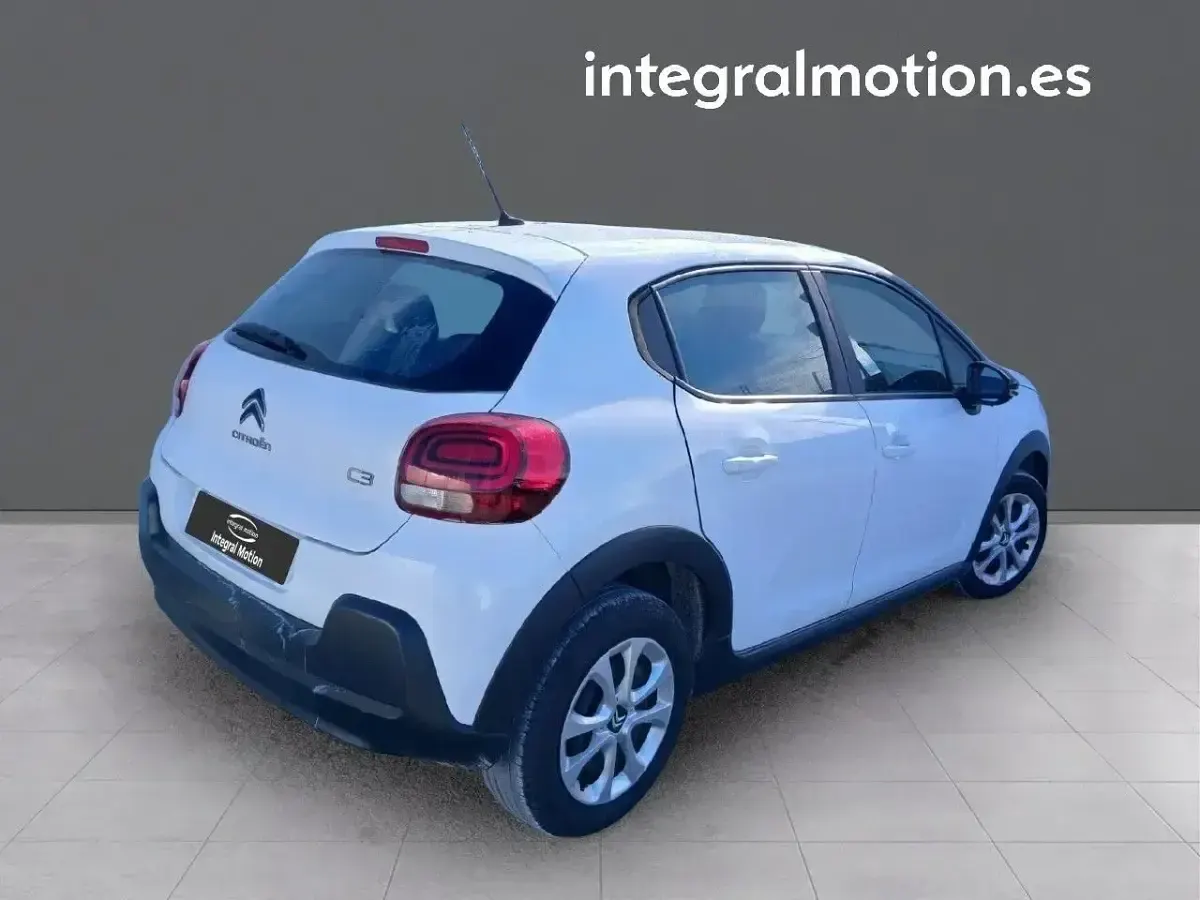 Usado Citroën C3 Live 102 CV (75 kW) 2021 Blanco Utilitario