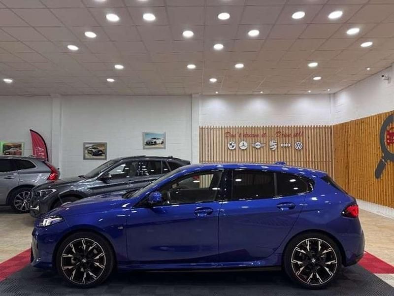 Usado BMW 120 163 HP (119 kW) 2024 Azul Citadino