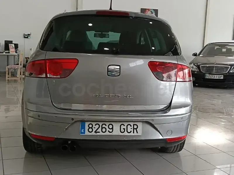 Usado Seat Altea XL 140 CV (102 kW) 2008 Beige Monovolumen