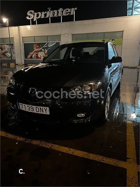 Negro Usado 2005 Mazda 3 Sportive Berlina | 3990 € (Precio justo) - Imagen 1/3
