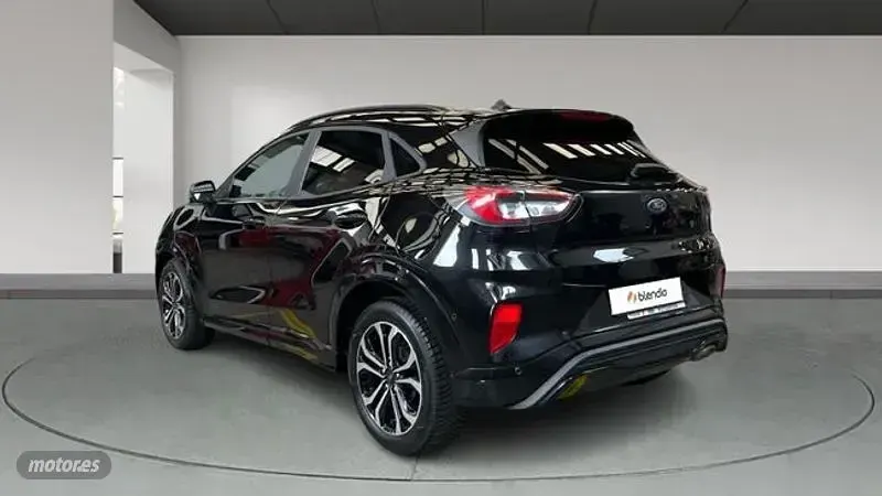 Usado Ford Puma ST-Line 125 CV (91 kW) 2024 Negro SUV