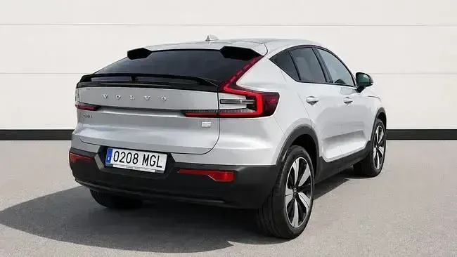 Usado Volvo C40 Plus 169 kW (231 CV) 2023 Beige SUV