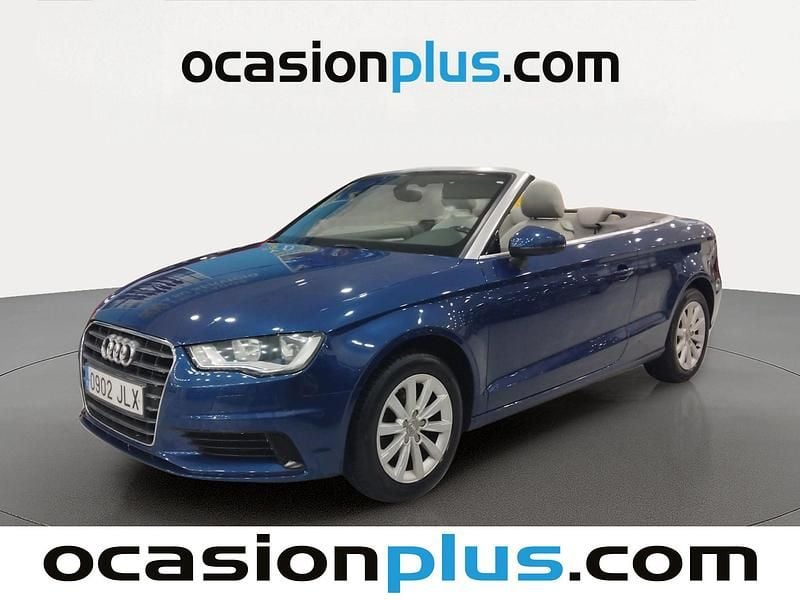 Usado Audi A3 Cabriolet Attraction 110 CV (80 kW) 2016 Azul Descapotable
