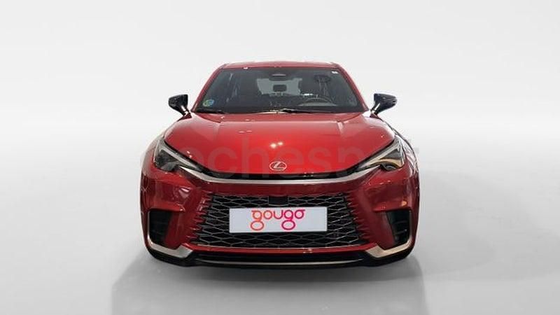 Usado Lexus LBX 136 CV (100 kW) 2025 Rojo SUV