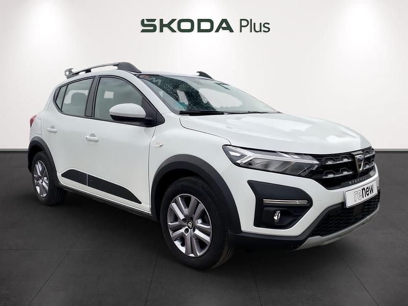 Blanco Usado 2021 Dacia Sandero Comfort Utilitario | 13.890 € (Precio justo) - Imagen 1/4