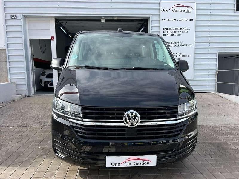 Usado VW Caravelle 150 CV (110 kW) 2024 Negro Monovolumen