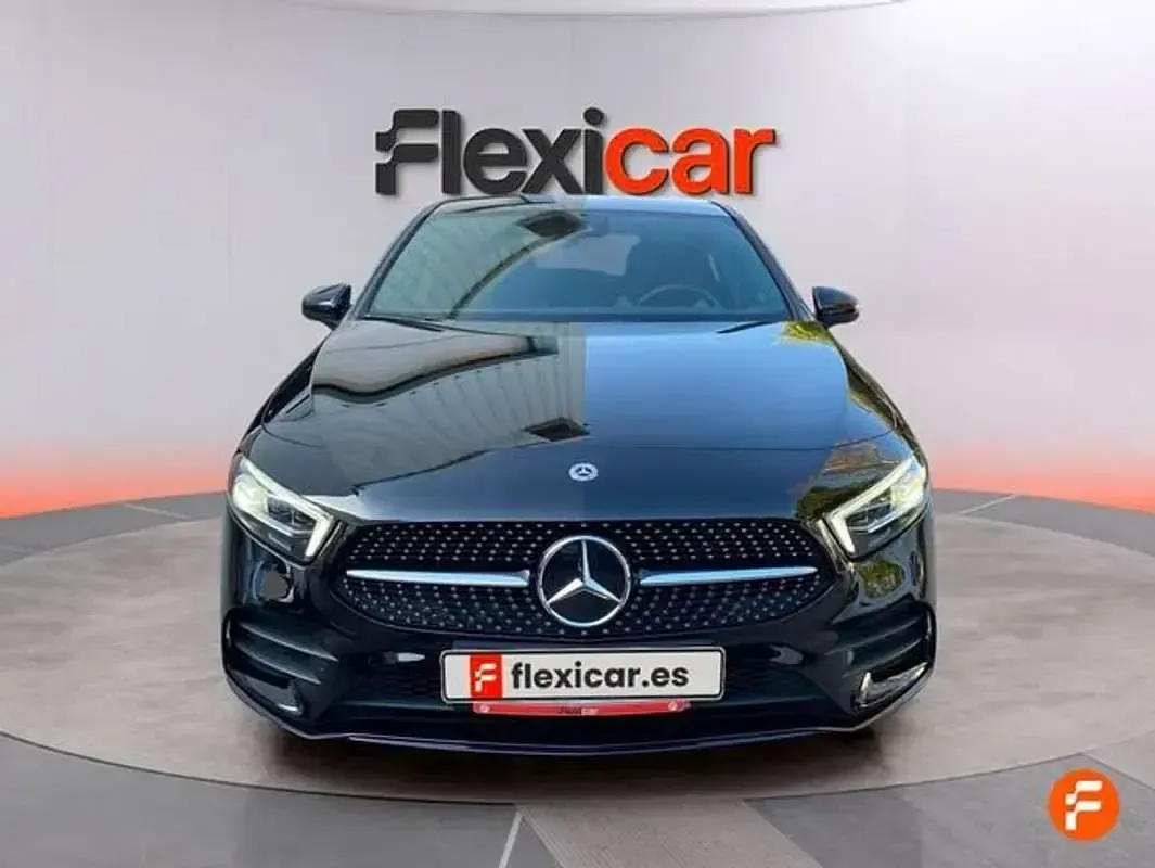 Usado Mercedes A250 218 CV (160 kW) 2021 Negro Berlina