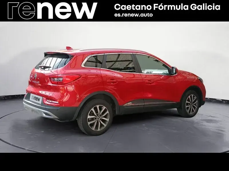 Usado Renault Kadjar Zen 115 CV (84 kW) 2020 Rojo SUV