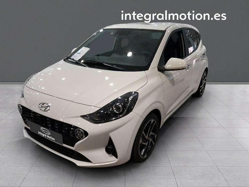 Blanco Usado 2023 Hyundai i10 Utilitario | 14.290 € (Precio justo) - Imagen 1/4